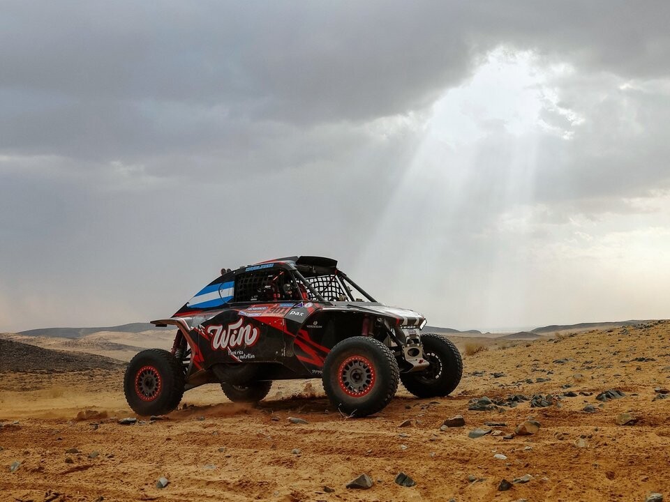 Argentine Cavigliasso Hopes for a Miracle in Dakar Rally