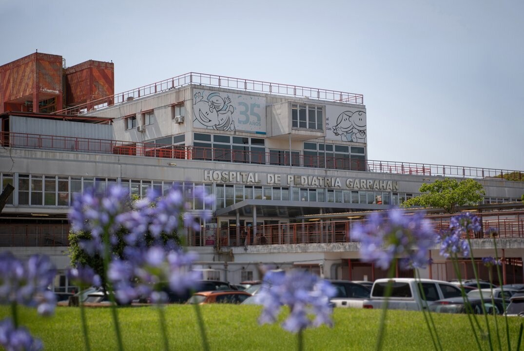 Garrahan Hospital Leads Unprecedented ECMO Transfer for Infant