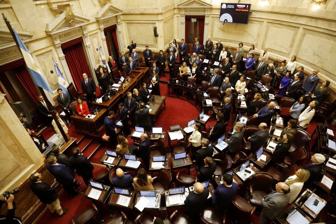 Правительство Аргентины стремится одобрить реформу закона о ледниках и торговое соглашение с ЕС