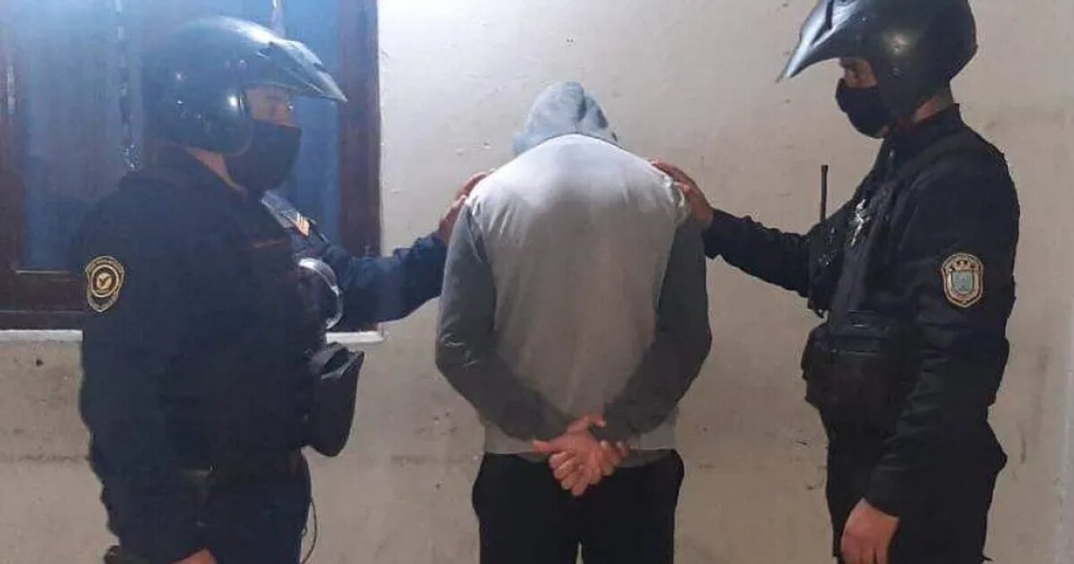 Мужчина арестован за вымогательство бывшей жены с помощью интимных видеозаписей в Ла Банде