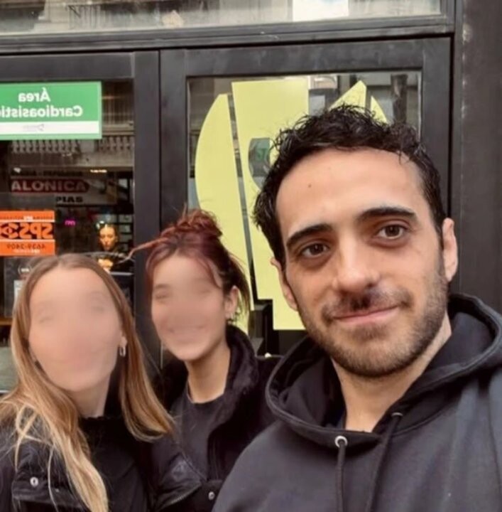 Правительство пытается разблокировать телефон анестезиолога, умершего от передозировки