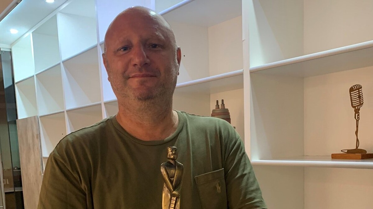 Maradona's friend said his circle benefited from his death