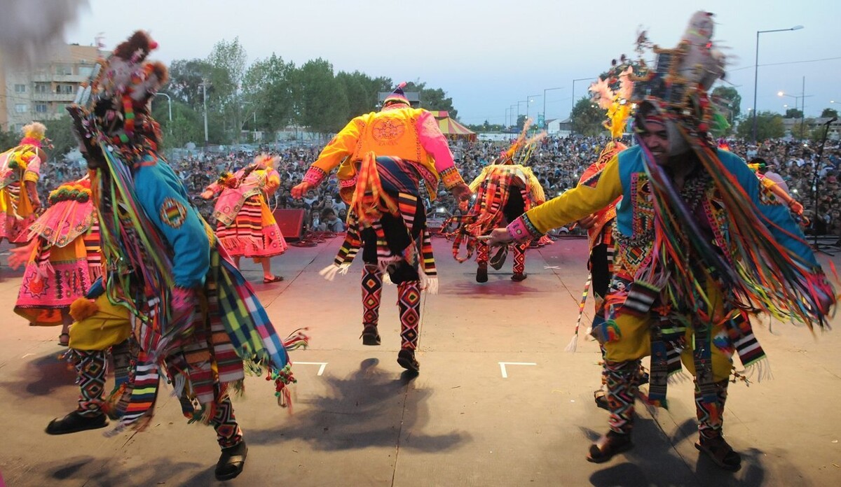 门多萨长周末：音乐、美酒与自然