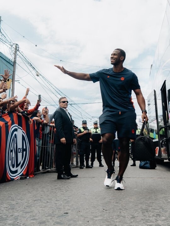 «Сан-Лоренсо» избежал кризиса, выплатив долг защитнику