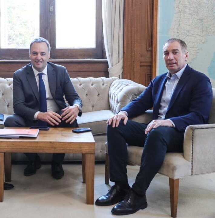 Правительство Аргентины планирует внеочередную сессию парламента