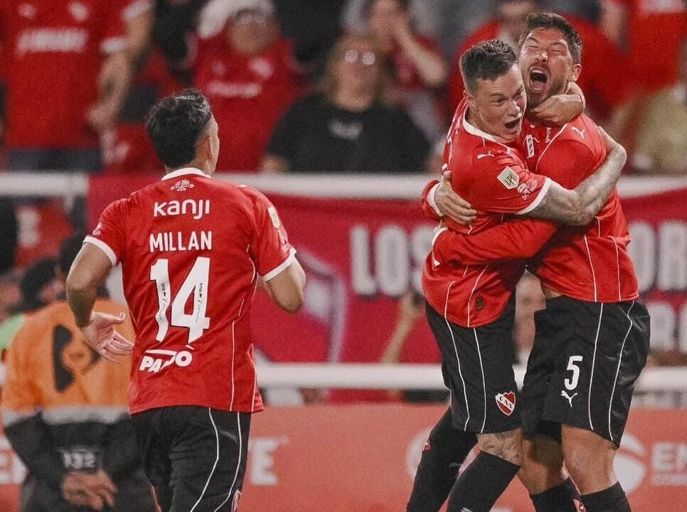 «Индепьендьенте» разгромил «Атлетико Тукуман» в чемпионате Аргентины