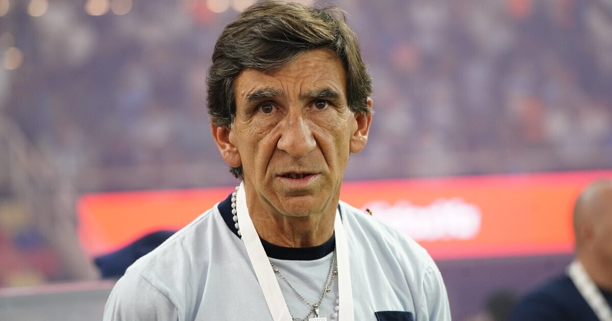 Agent to discuss contract renewal after final defeat