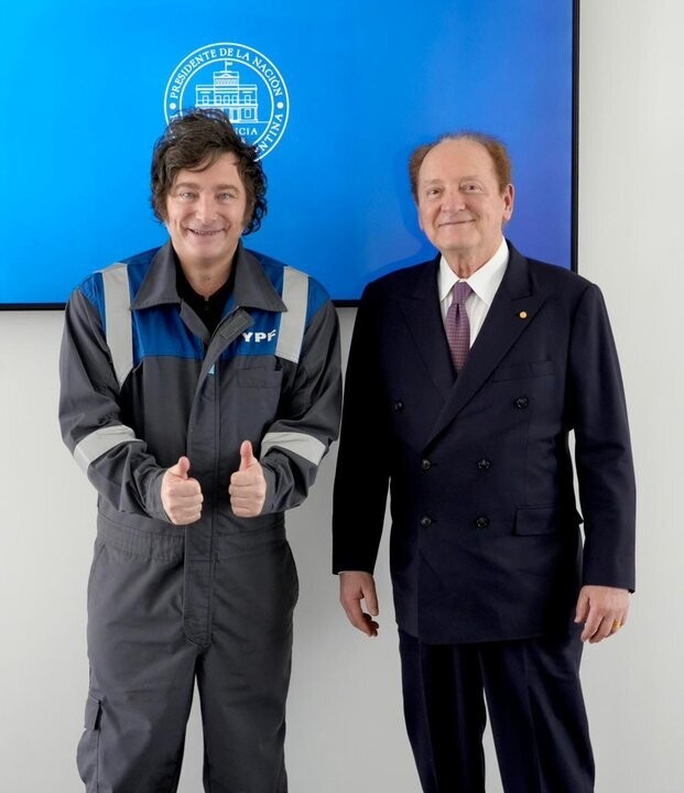 Президент Аргентины Хавьер Милеи встретился с лауреатом Нобелевской премии по экономике Робертом Мертоном