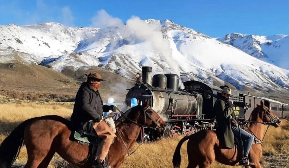 Последний шанс на «нападение ковбоев» в La Trochita