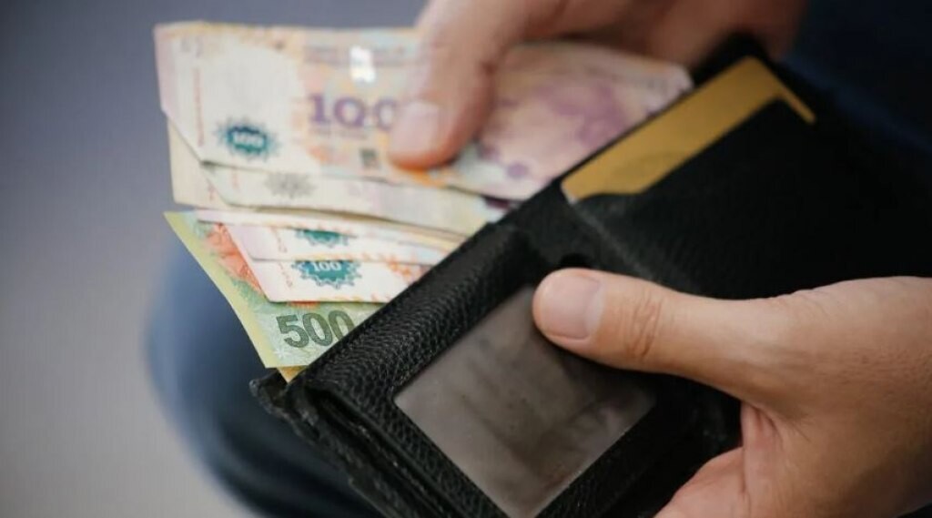 Сотрудники UTA в Аргентине получат неремунеративный бонус в размере $500,000