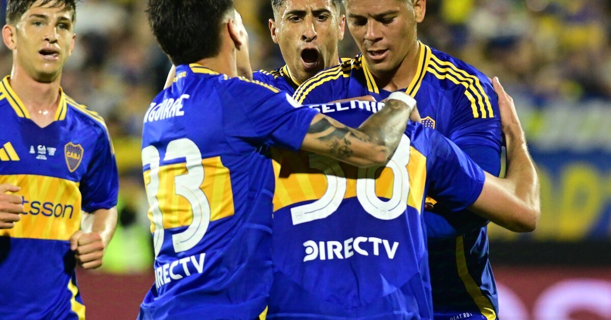 Boca Juniors Advances in the Competition