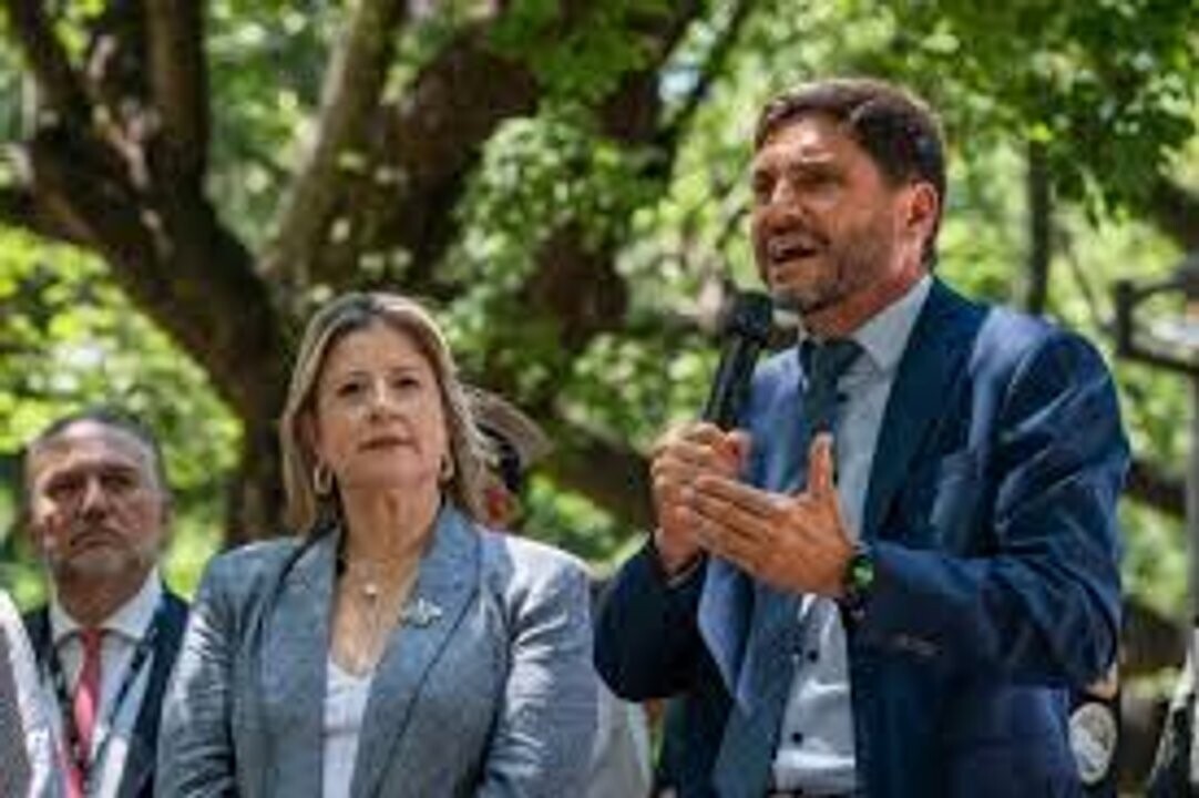 圣菲冲突：国家政府的警报