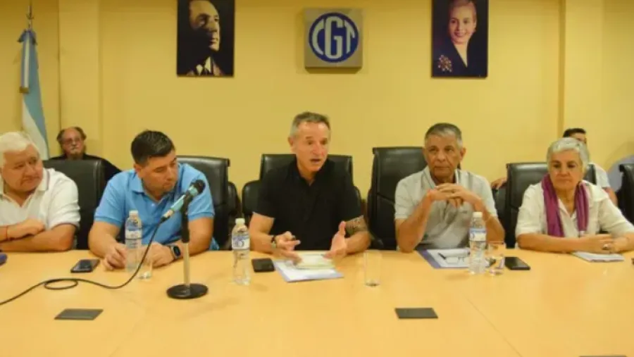 ВКТ осудила решение правительства о повышении минимальной зарплаты в Аргентине