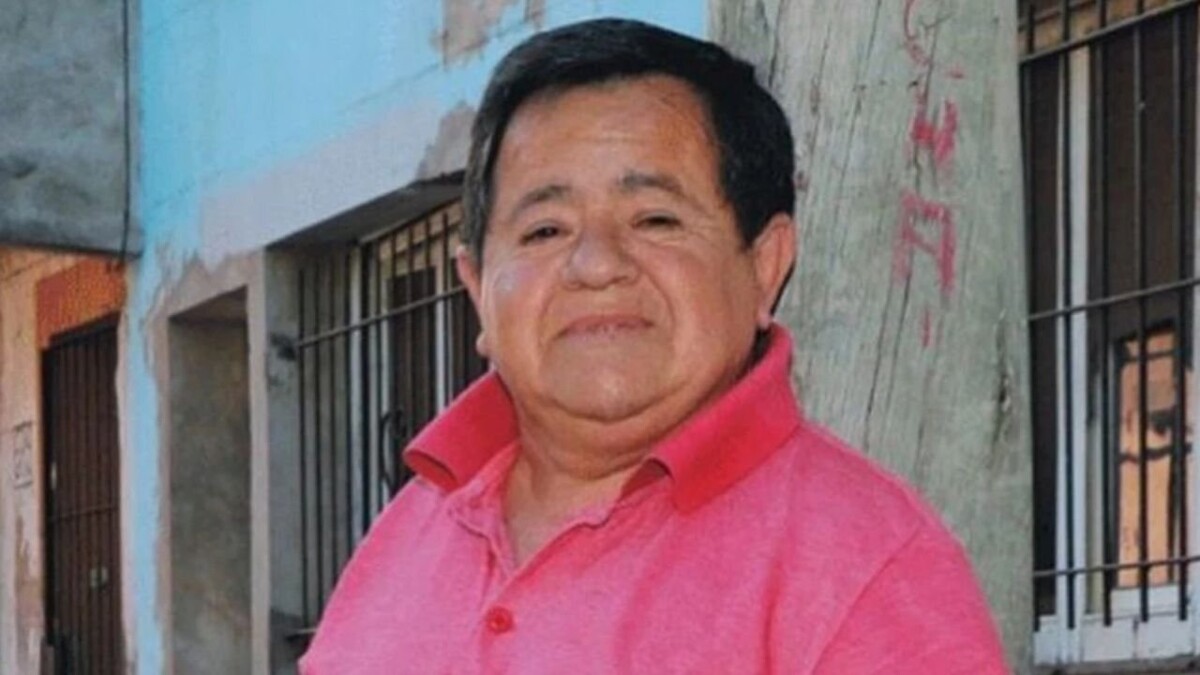 Argentina's Entertainment World Bids Farewell to 'El Mini'