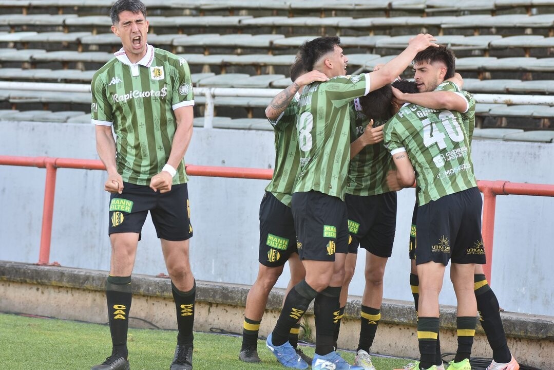 Aldosivi thrashes Independiente Rivadavia to boost survival hopes