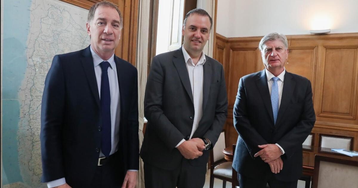 Reunión en Casa Rosada: Santilli y Ziliotto abordan la reforma laboral