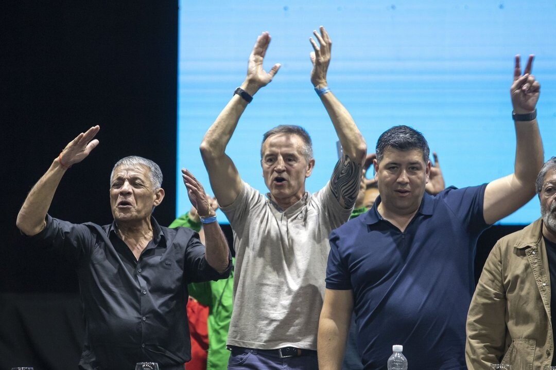 Argentina Government Drops Controversial Labor Reform Points