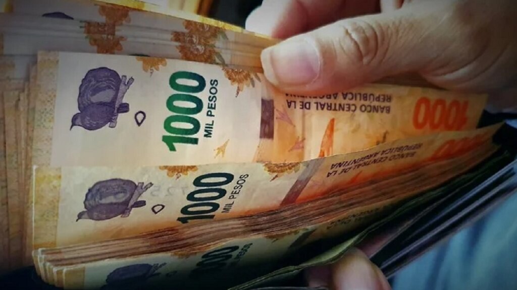 Достигнуто соглашение о повышении зарплаты в секторе недвижимости в Аргентине