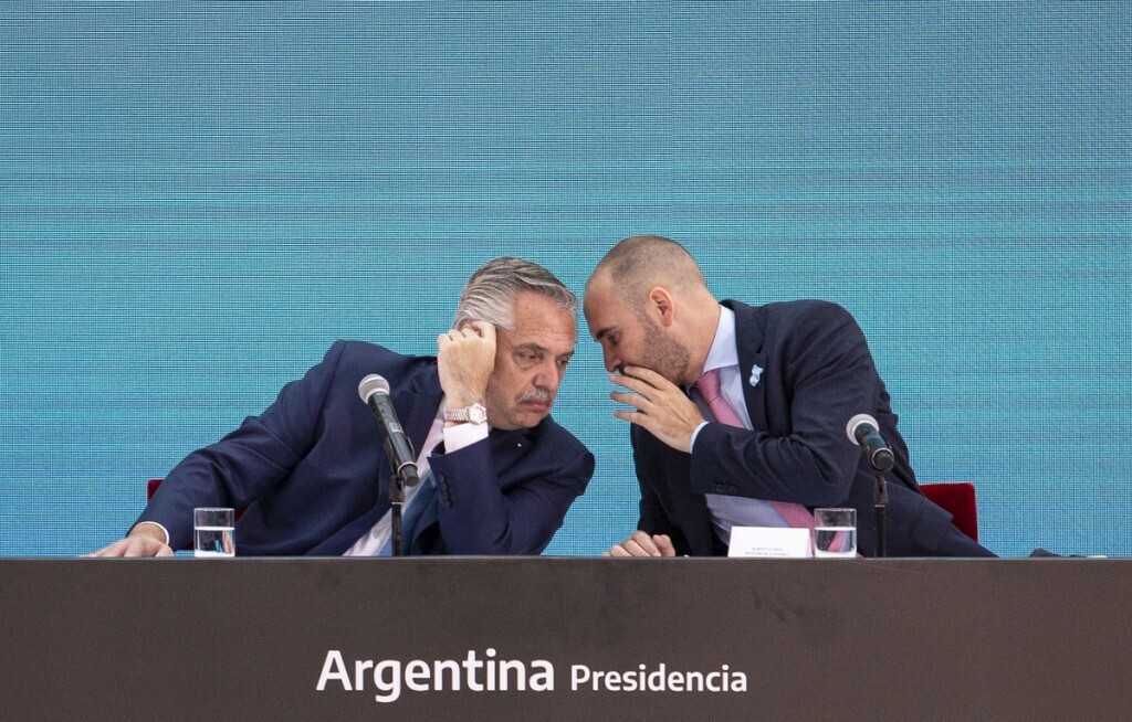 Controversial Housing Policy Debate in Argentina