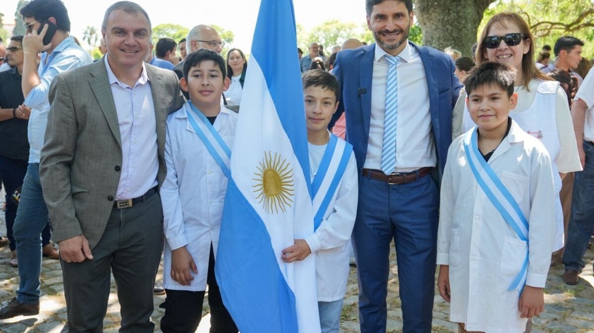 Губернатор Санта-Фе возглавил юбилейные торжества