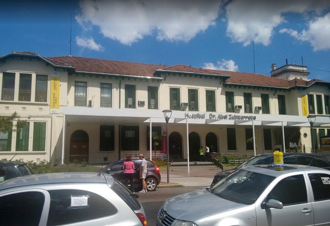 布宜诺斯艾利斯一对夫妇摩托车事故受伤