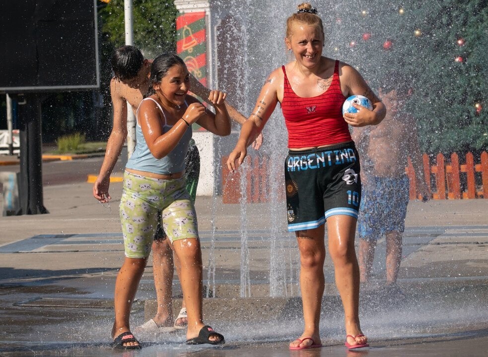 Economic Crisis in Argentina: 46% of Workers Cannot Afford Vacation