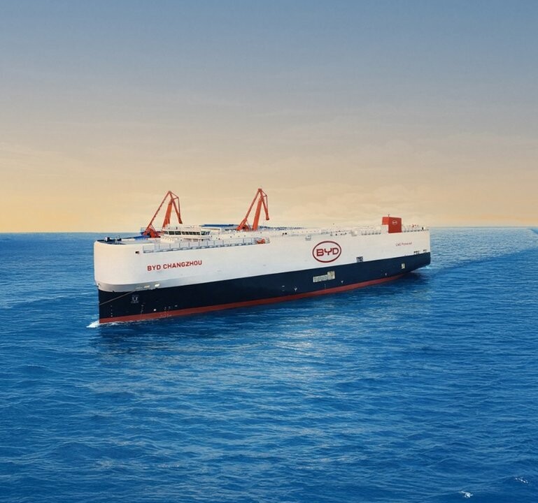 Argentina's Economy Minister Defends Automotive Market Opening