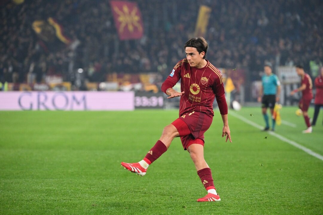 Dybala Could Leave Roma for Boca Juniors