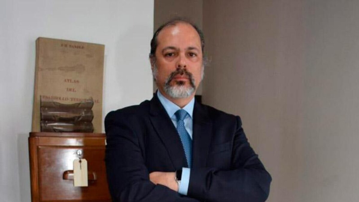 Камариста Роберто Бойко должен определить ходатайство об отводе бывшего президента Альберто Фернандеса