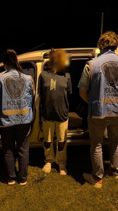 阿根廷女子因在儿童书籍中走私可卡因被捕