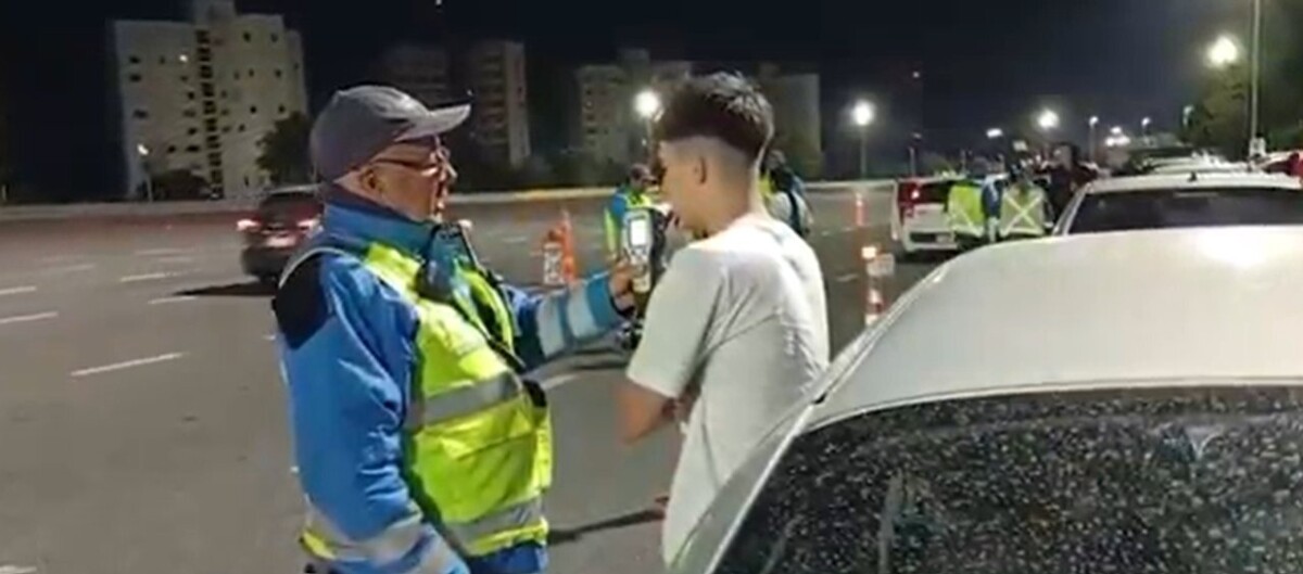 В Аргентине зафиксированы сотни случаев вождения в нетрезвом состоянии