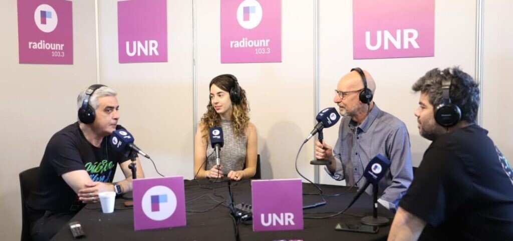 National Meeting of University Radios in Rosario