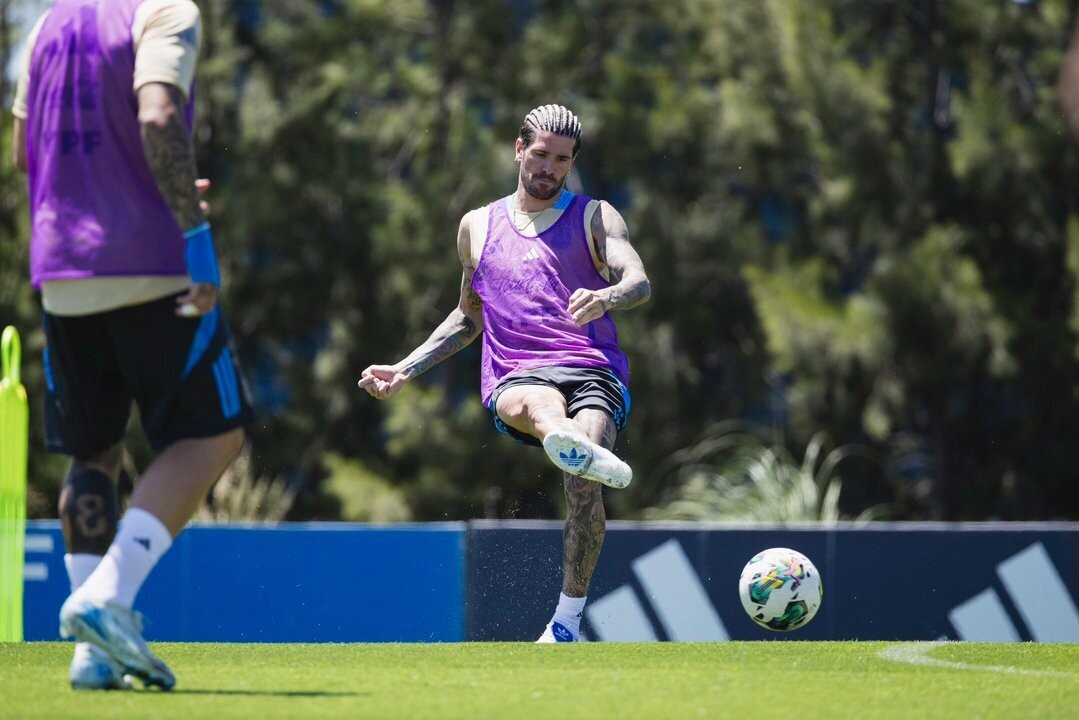 Argentina Prepares for Crucial Match Against Paraguay