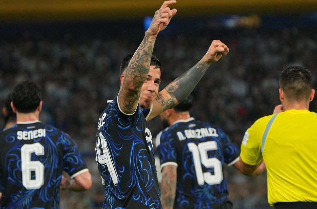 Фернандес раскритиковал поле «Ла Бомбонеры» после победы над Мавританией