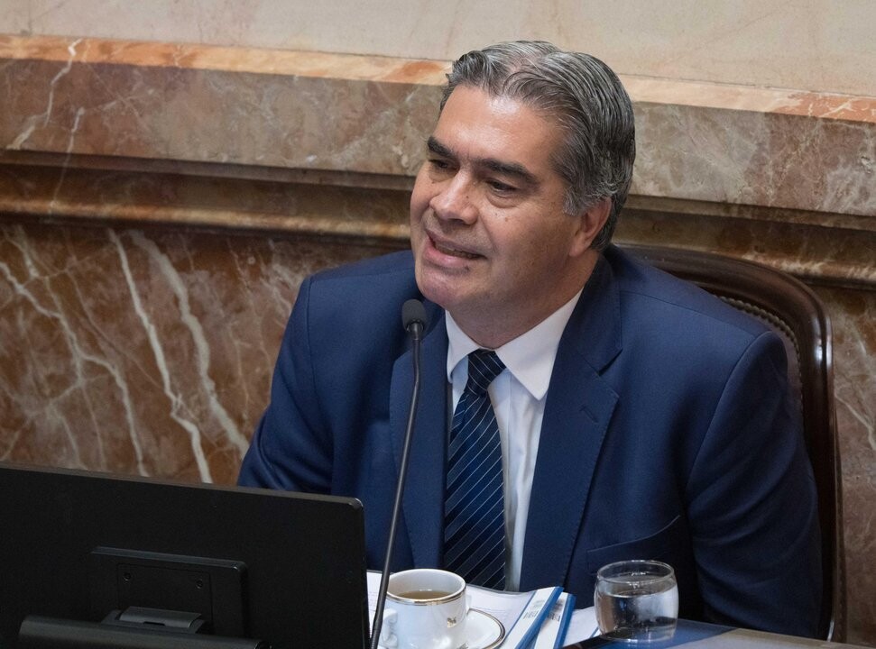 参议员卡皮塔尼奇就其前妻去世发表评论