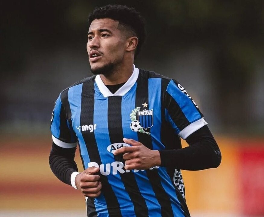 «Ривер Плейт» заинтересован в правом защитнике «Ливерпуля» Кевине Амаро