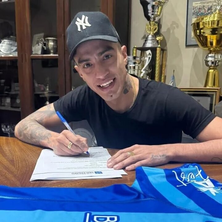 前独立竞技队和竞技队球员因无俱乐部出售黄金物品