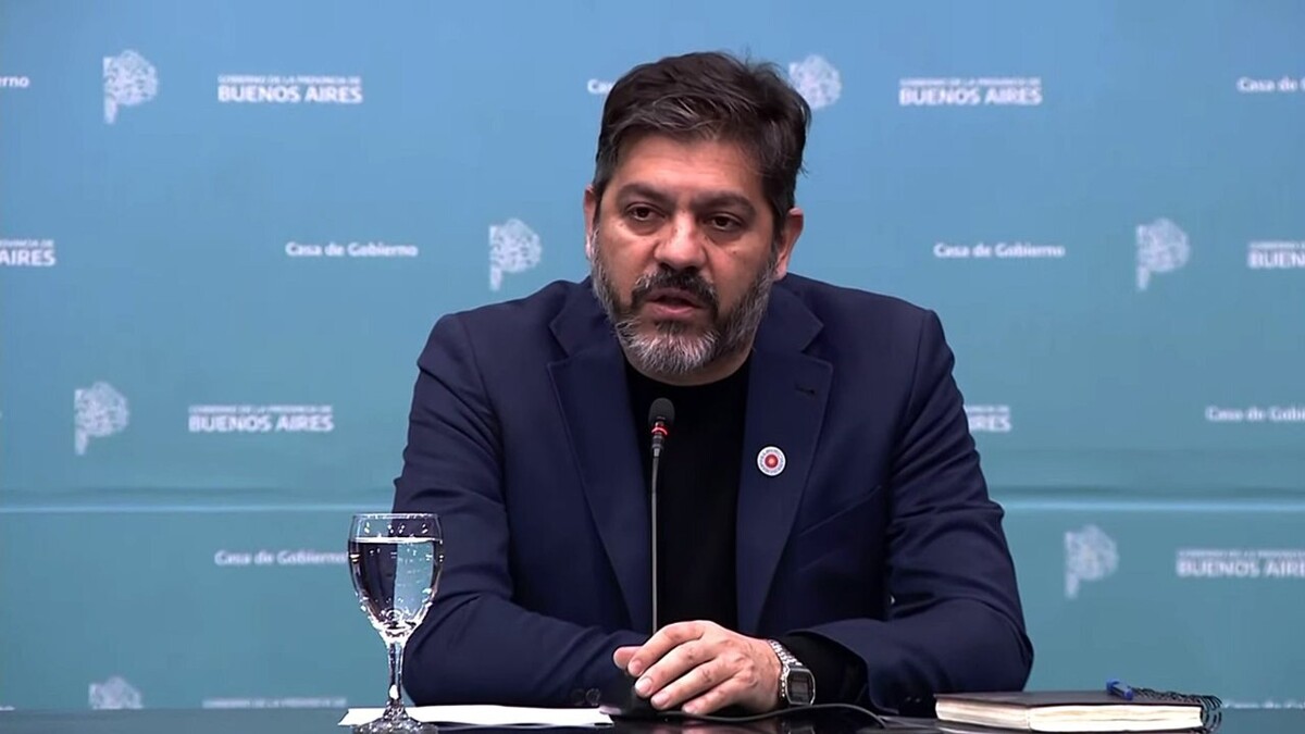 Министр Буэнос-Айреса: Экономический кризис усугубляется политикой центрального правительства