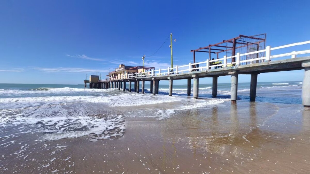 Подросток избит в Пинамаре, полиция ищет нападавших