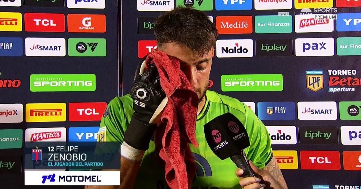 Felipe Zenobio breaks down after the match