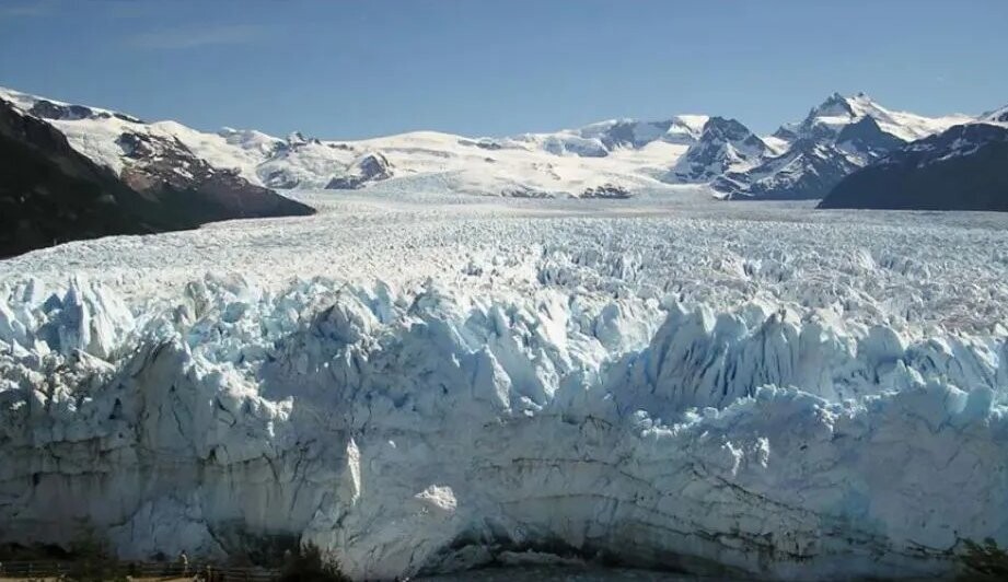 В Аргентине развернулся конфликт вокруг реформы Закона о ледниках