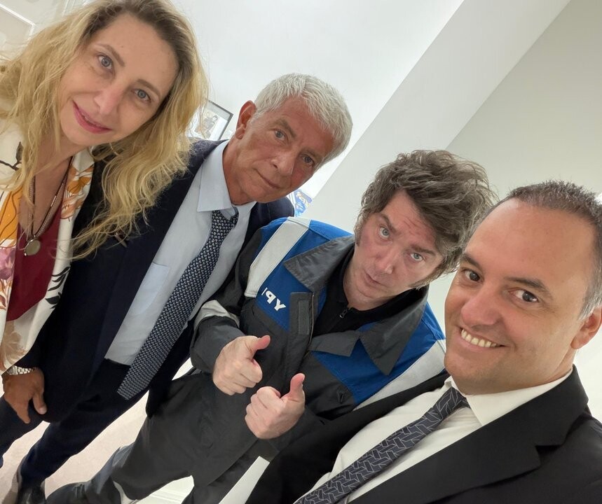 Milei Announces Resignation of Argentina's Justice Minister