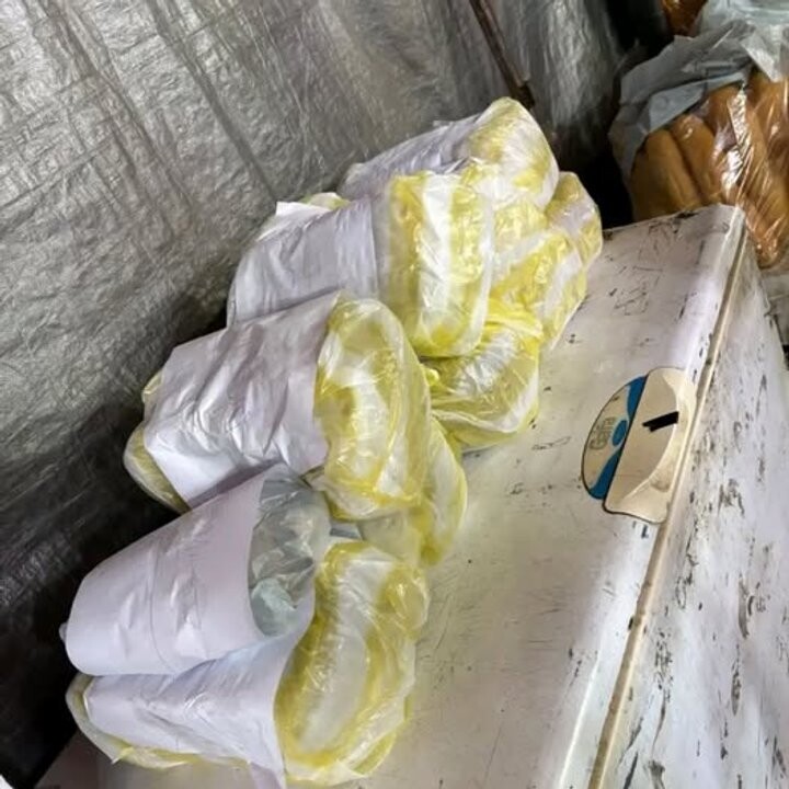 В Аргентине изъяли и уничтожили фальшивые «миланесы» из картона