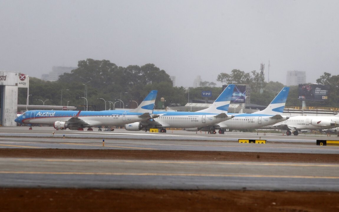 Авиакомпания Aerolíneas Argentinas перенесла рейсы из-за забастовок профсоюзов