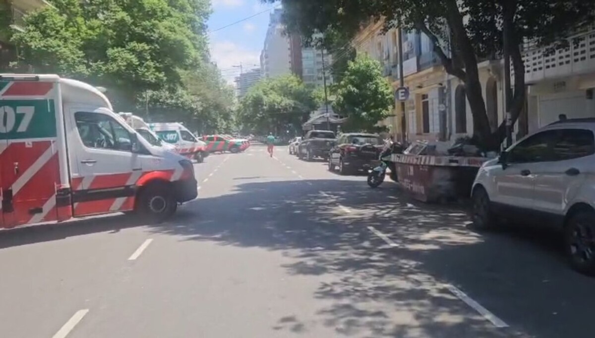 Three injured in building fire in Palermo