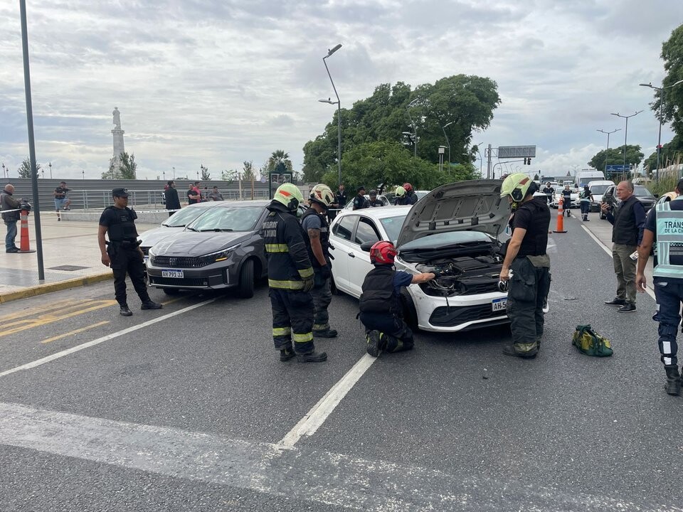Car and Bus Collision in Buenos Aires