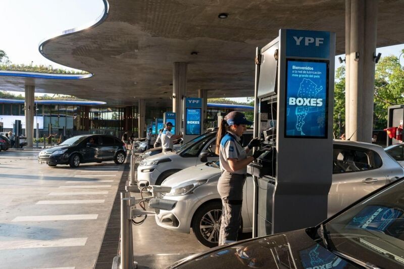 Increase in Fuel and Service Prices in Buenos Aires