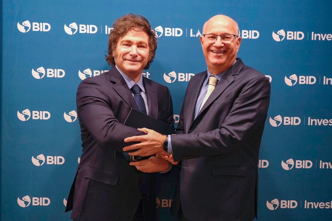 Argentina Secures $500 Million Loan for Economic Support