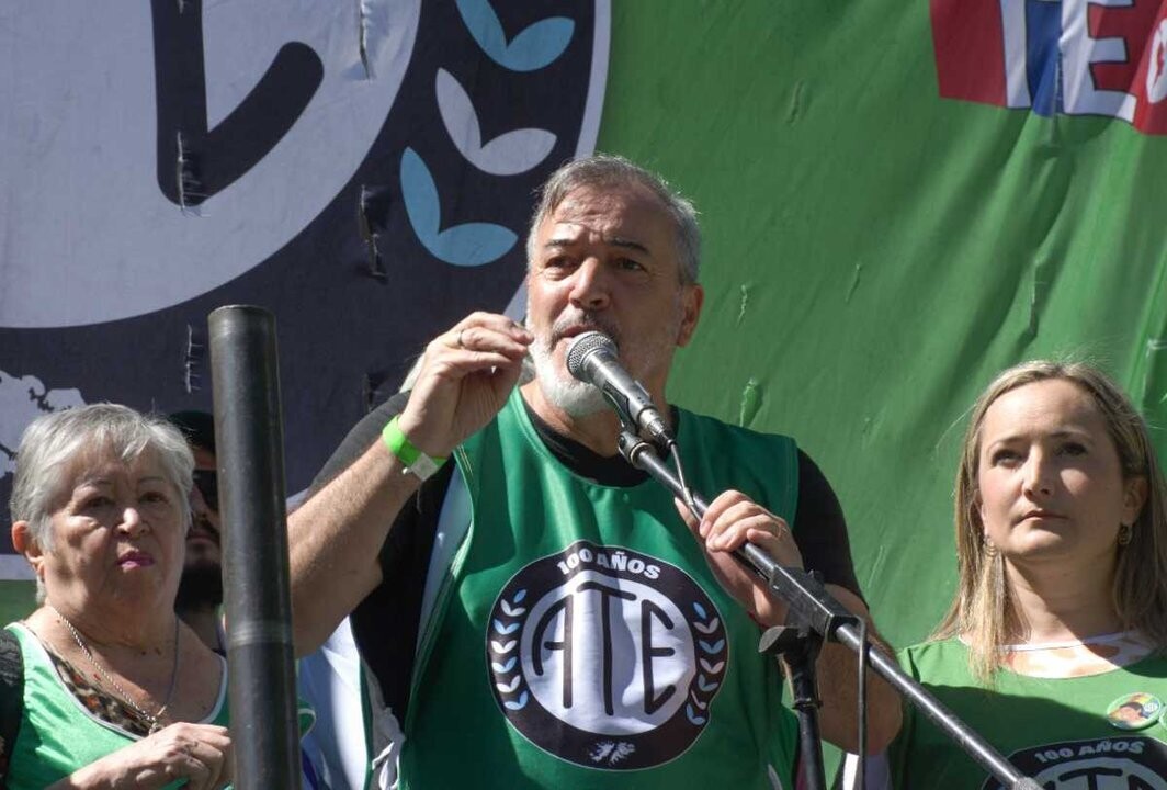 Protests in Buenos Aires over Salary Loss