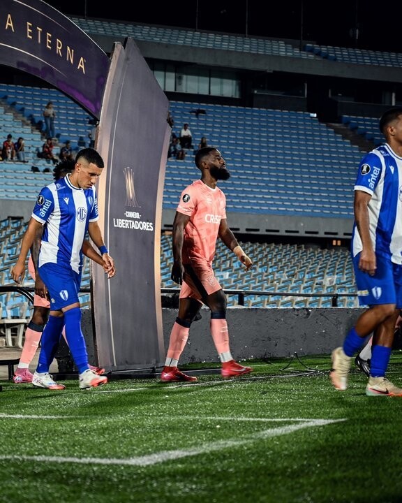 法哈尔多扳平比分，系列赛4-3领先